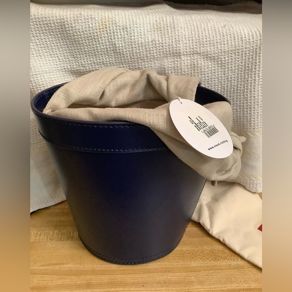 STAUD BRITT LEATHER AND CANVAS BUCKET WOMEN BAG IN NAVY MULTI NWT - Picture 2 of 12